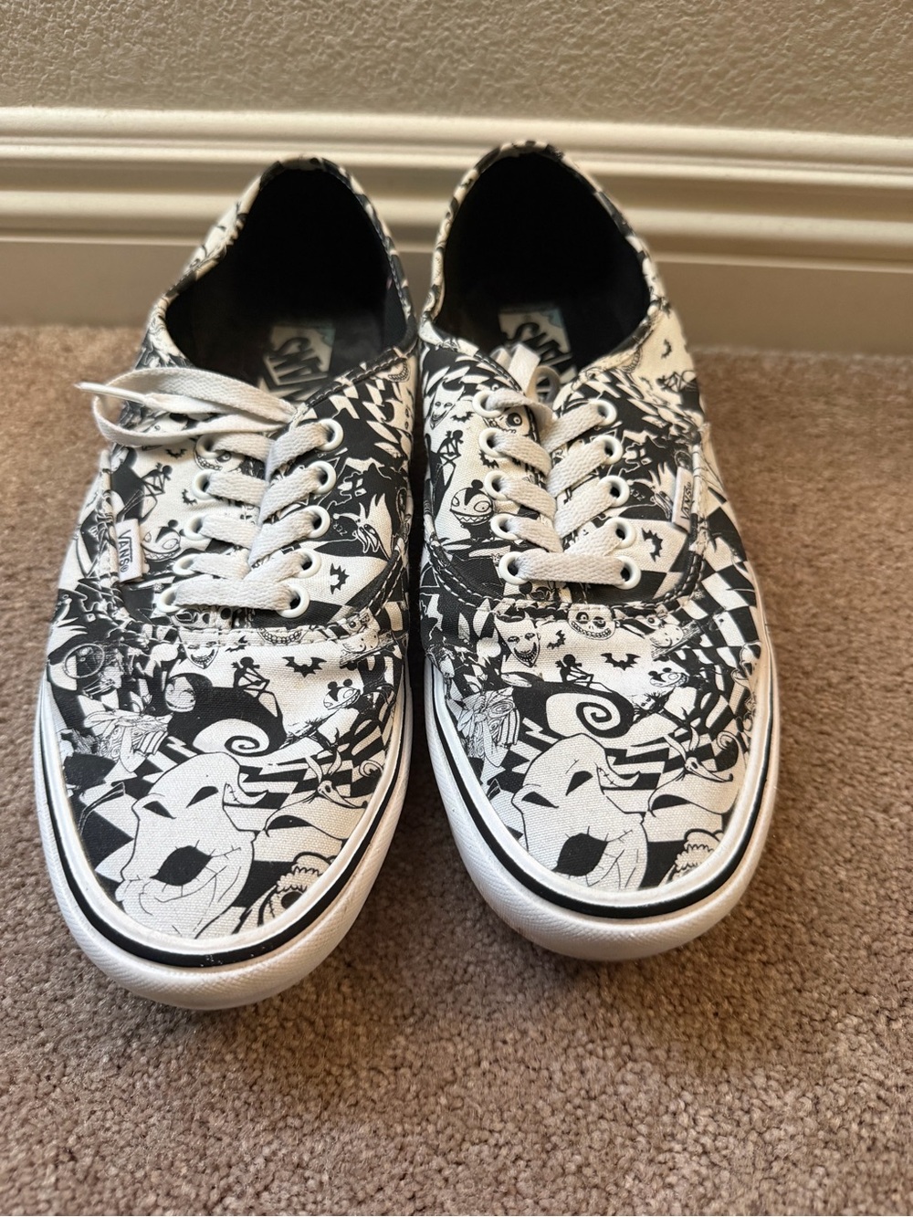 Vans Nightmare Before Christmas low top sneakers